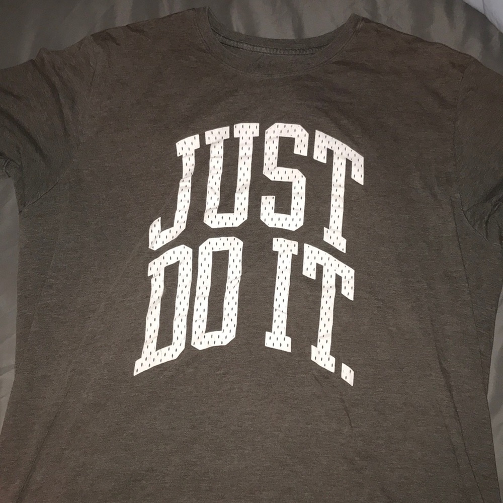 Nike Just do It shirt